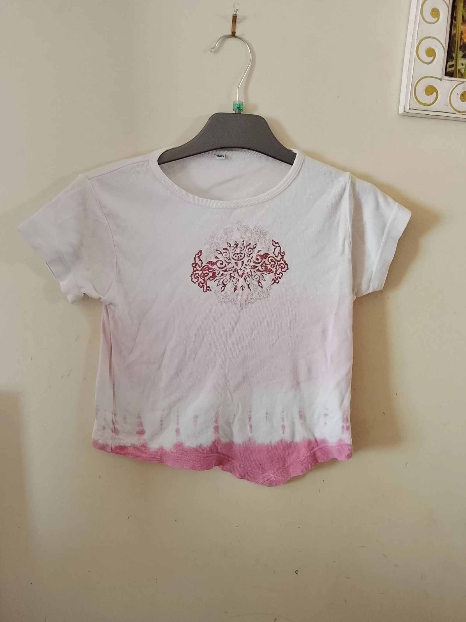 🏖️Tee shirt blanc/rose tie and Dye Taille 10 ans en très bon état boutique privée 🏖️